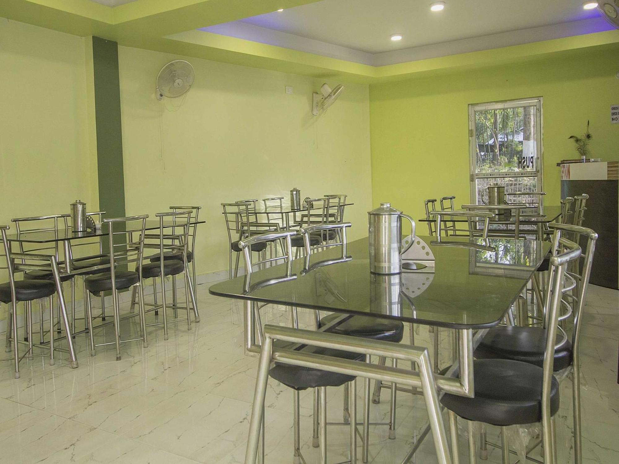 Hotel O Resort Green Wave Lataguri Exterior foto
